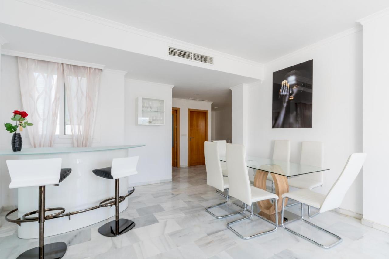 Luxury Duplex 200 M2 Terrace Parking StayinSevilla Exteriör bild