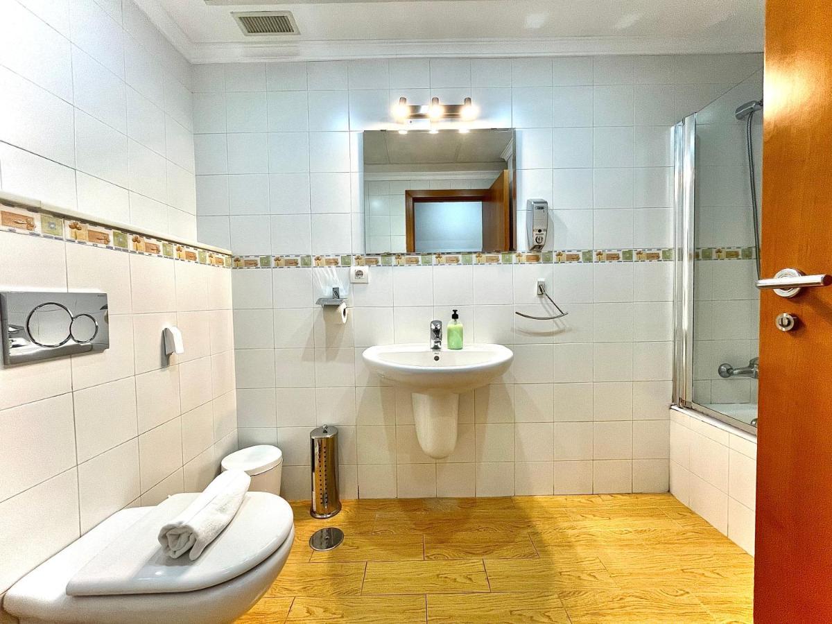 Luxury Duplex 200 M2 Terrace Parking StayinSevilla Exteriör bild